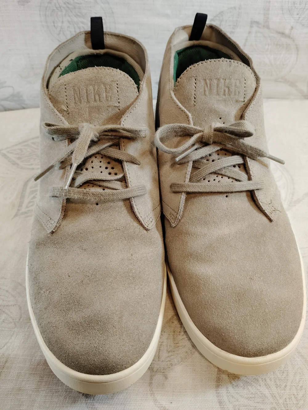 Nike men’s skateboard